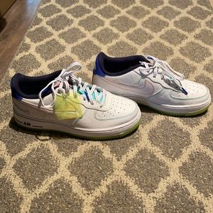 Nike Air Force 1
